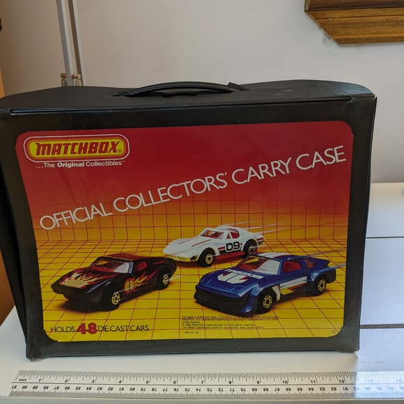 Vintage 1983 Matchbox Collectors Carrying Case with cars and trucks- SALE - Picture 3 of 17